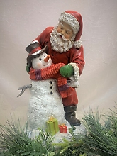 Santa Building Frosty