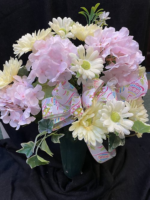 GRAVE CONE PASTEL PINK AND YELLOW