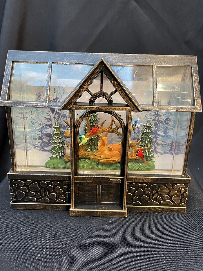 Green House Deer & Birds 9\"x8\"