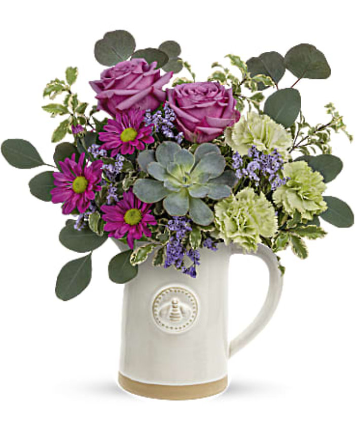 Teleflora\'s Queen Bee Bouquet