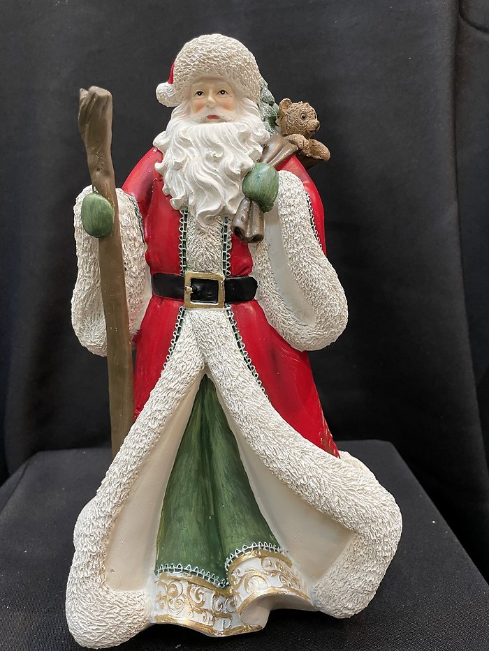 Classic Winter Resin Santa