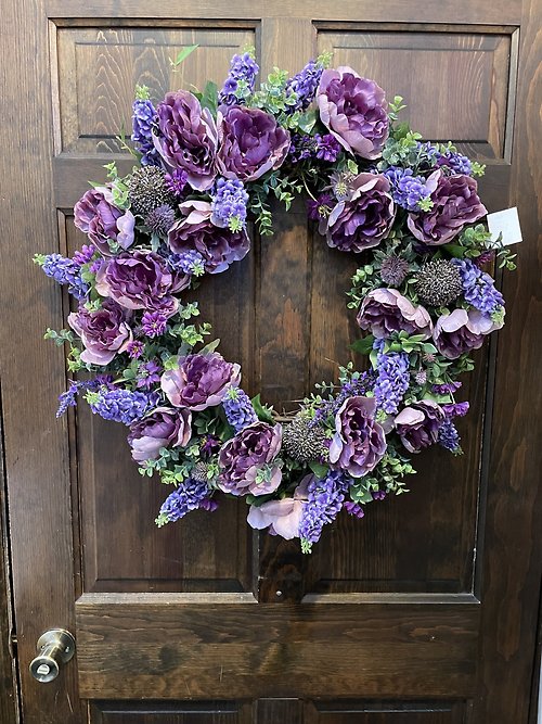 26\" BUTTERFLY BUSH GRAPEVINE WREATH $100