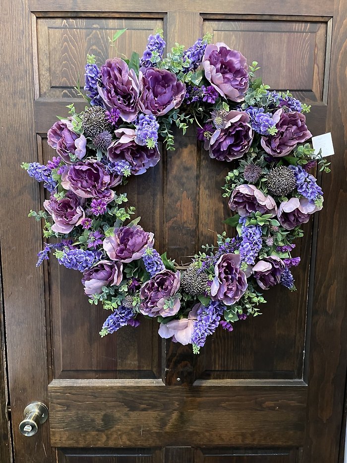 26\" BUTTERFLY BUSH GRAPEVINE WREATH $100