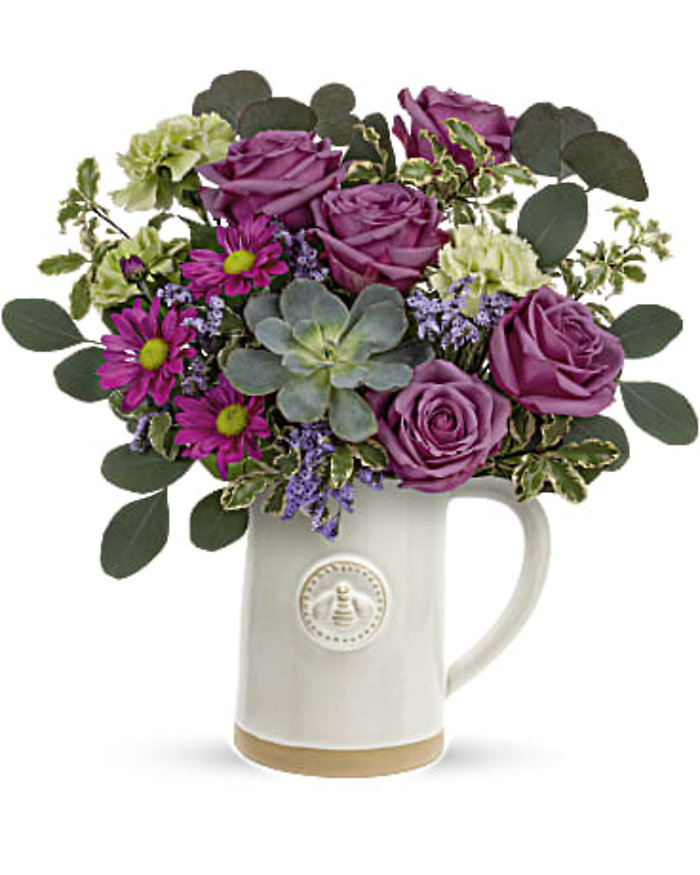 Teleflora\'s Queen Bee Bouquet