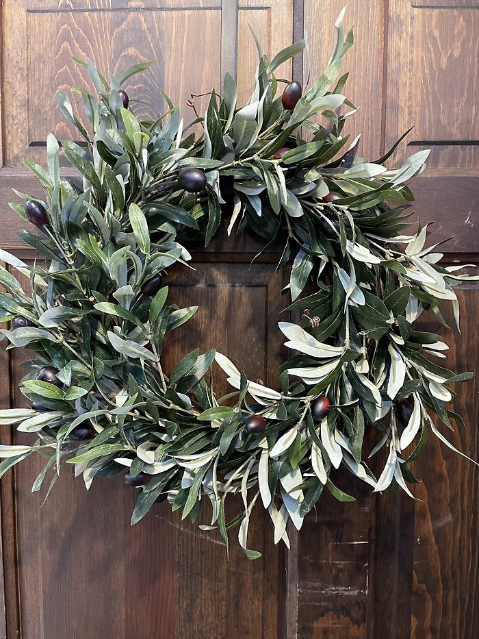 EXTEND AND OLIVE BRANCH WREATH