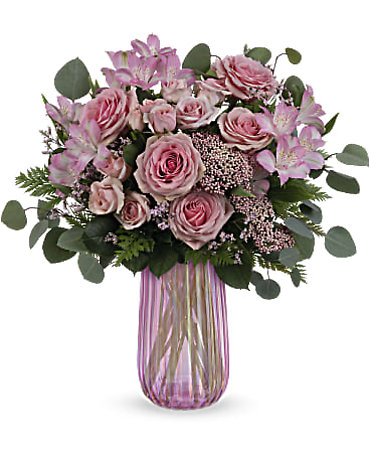 Teleflora\'s Rosy Iridescence Bouquet
