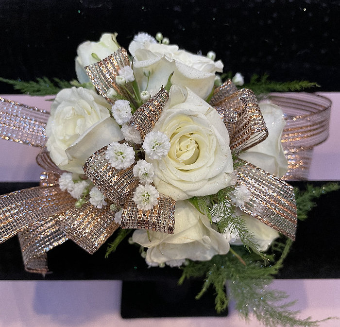 The \"Standard\" Wrist Corsage