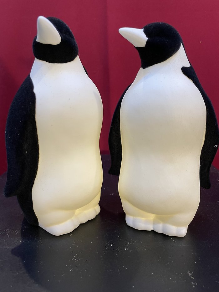 lighted penguin 2 styles